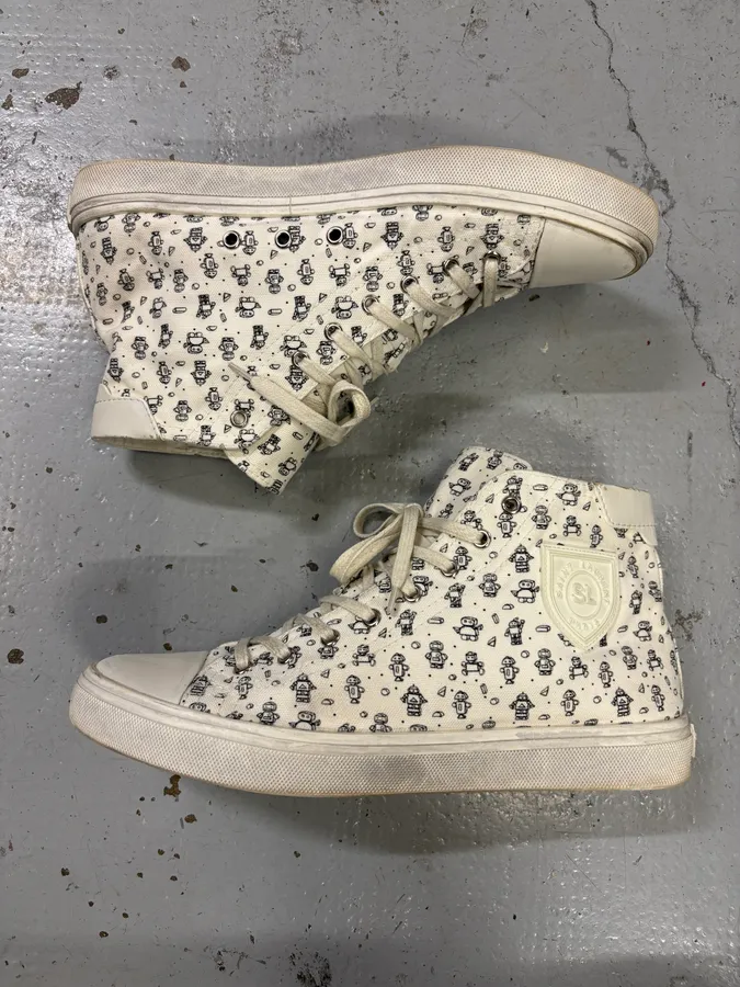 Saint Laurent White Canvas High-Top Sneakers - Image 4
