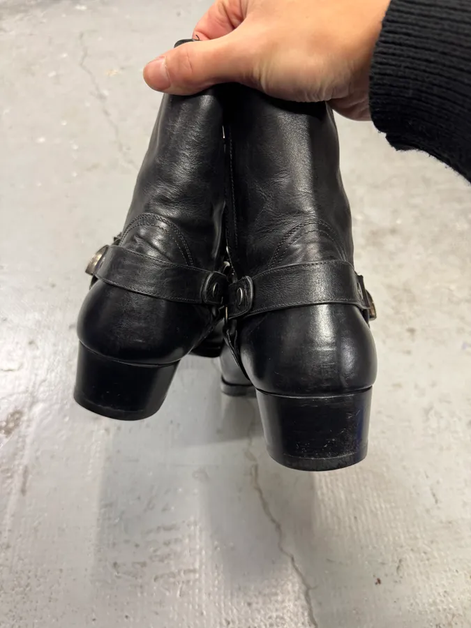 Saint Laurent Wyatt Black Leather Metallic Boots - Image 11