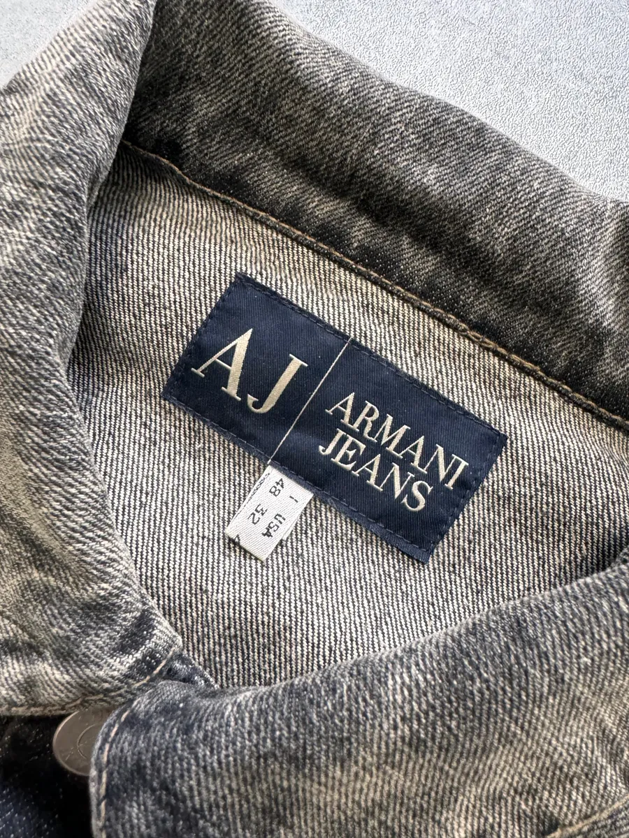 2000s Armani Grey Bleached Denim Jacket - Image 6