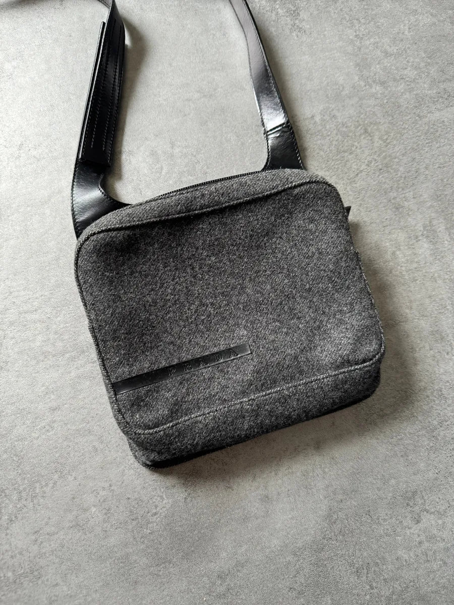 SS1999 Prada Crossbody Archive Grey Bag - Image 9