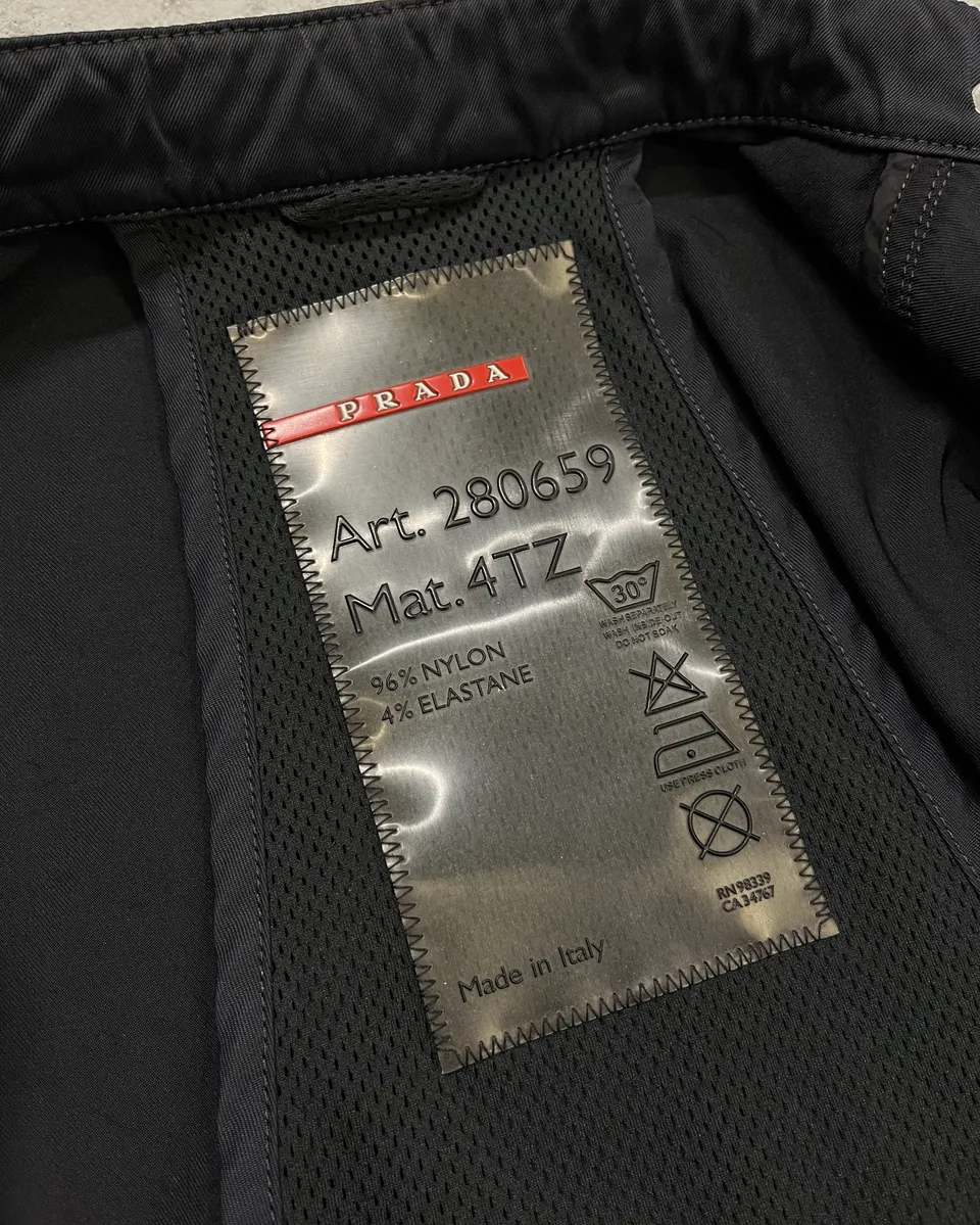 SS2000 Prada Navy Nylon Zip Sport Light Jacket - Image 10