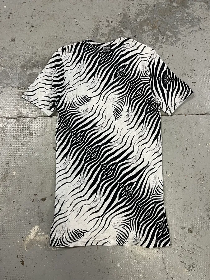 SS2001 Roberto Cavalli Black & White Zebra Savage Tee-Shirt - Image 4