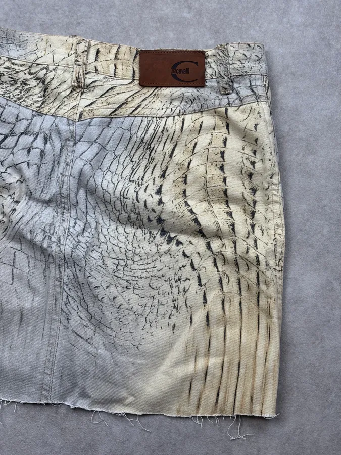 SS2002 Cavalli Beige Crocodile Effect Skirt - Image 9