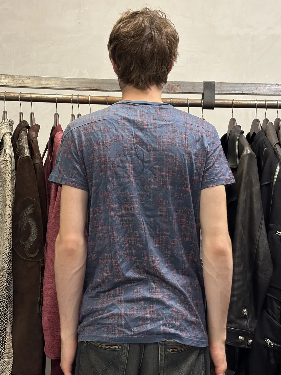 SS2002 Dior Blue & Red Check Tagged Abstract T-Shirt - Image 2