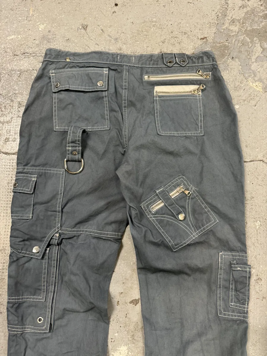 SS2003 Dolce & Gabbana Grey Army Multi Zips Bondage Pants - Image 7