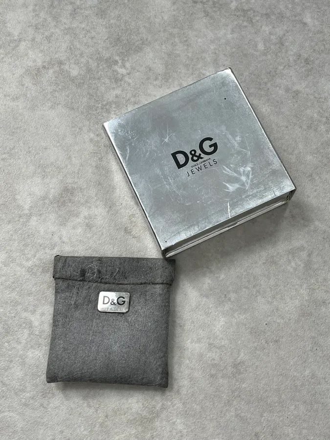 SS2003 Dolce & Gabbana Grey Rosary Cross Necklace - Image 7