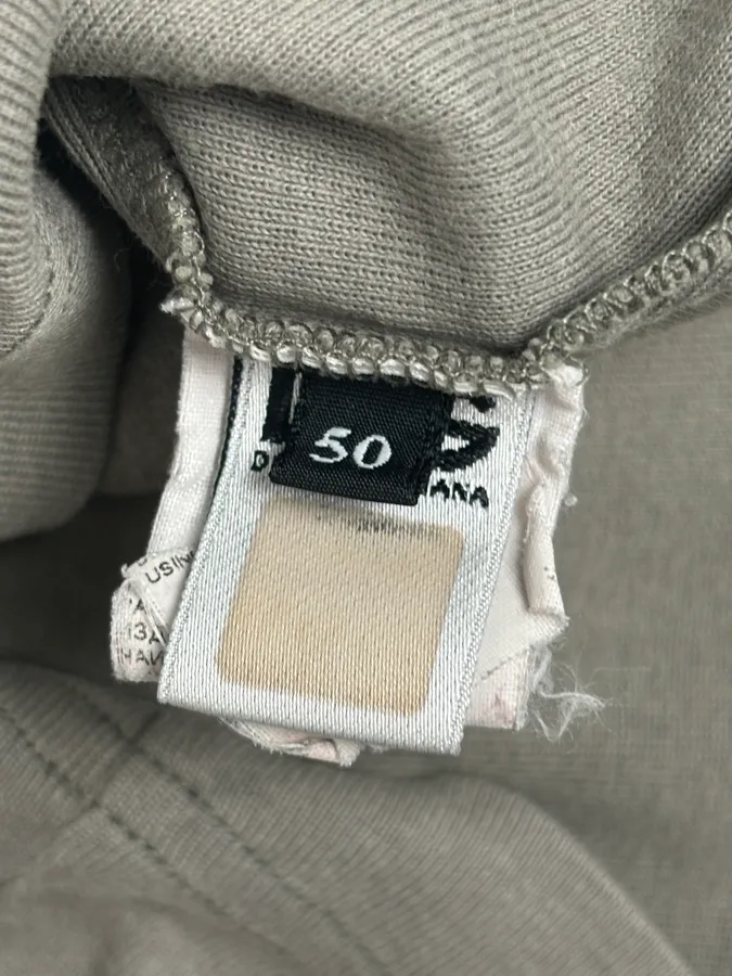 SS2003 Dolce & Gabbana Khaki V-Neck Buttoned T-Shirt - Image 10