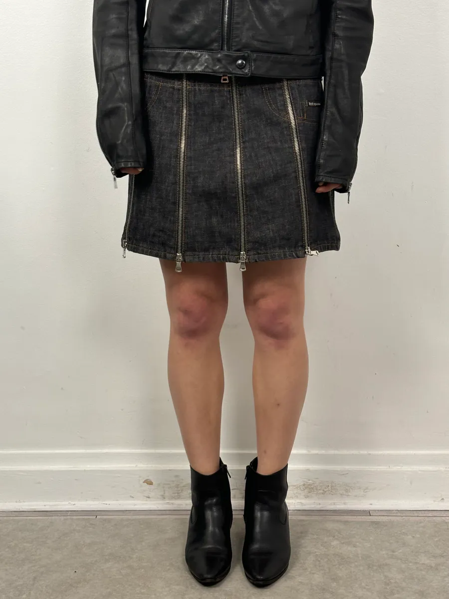 SS2003 Dolce & Gabbana Navy Denim Multi-Zip Skirt