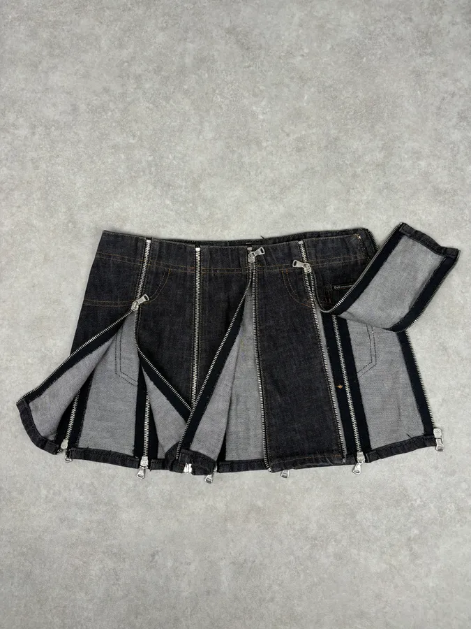 SS2003 Dolce & Gabbana Navy Denim Multi-Zip Skirt - Image 10
