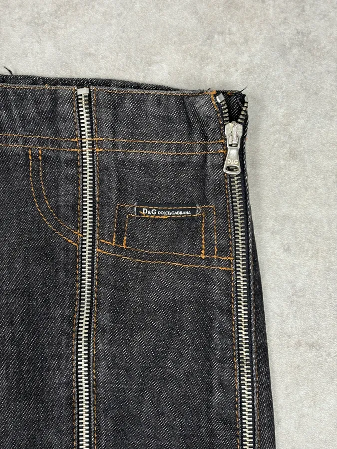 SS2003 Dolce & Gabbana Navy Denim Multi-Zip Skirt - Image 7
