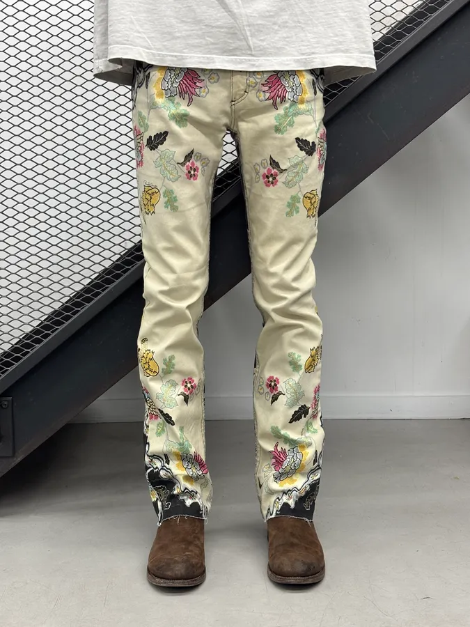 SS2003 Roberto Cavalli White & Black Chineese Floral Pants - Image 3