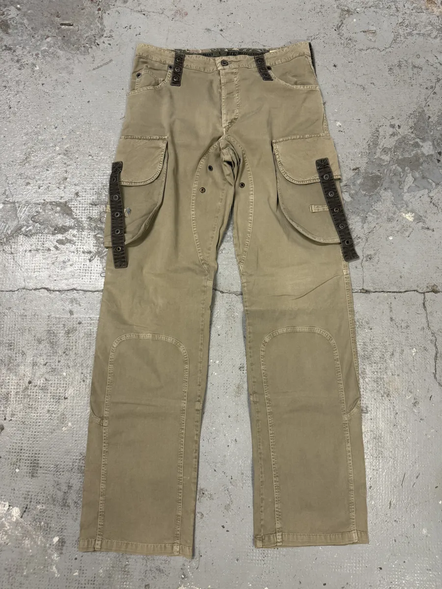 SS2004 Dolce & Gabbana Beige Cargo Parachute Pants - Image 5