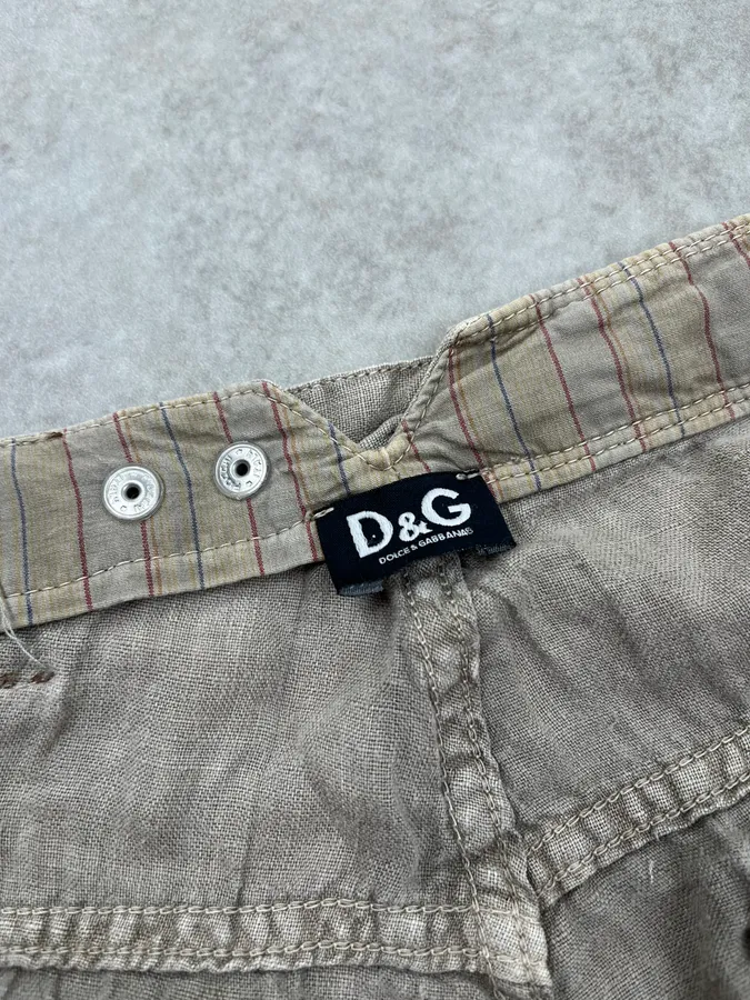 SS2004 Dolce & Gabbana Beige Linen Cargo Shorts - Image 11