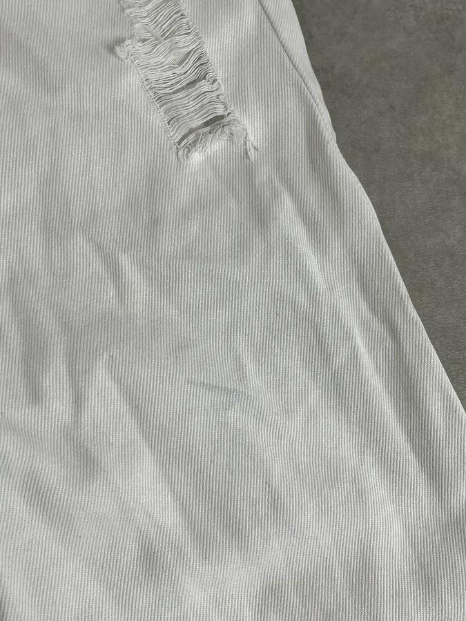 SS2004 Dolce & Gabbana White Distressed Pants - Image 9