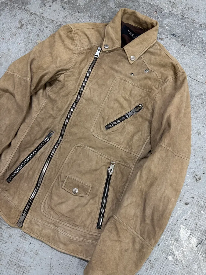 SS2004 Gucci Asymmetrical Multi Zips Biker Beige Suede Leather Jacket - Image 5