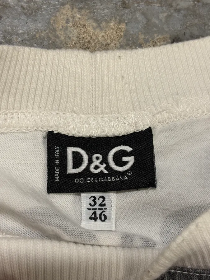 SS2005 Dolce & Gabbana Grey & White Young Men T-Shirt - Image 10