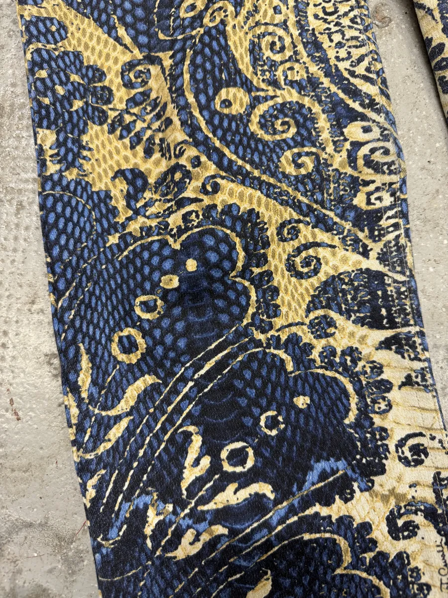 SS2005 Roberto Cavalli Royal Blue Patterned Medieval Azur Pants - Image 10