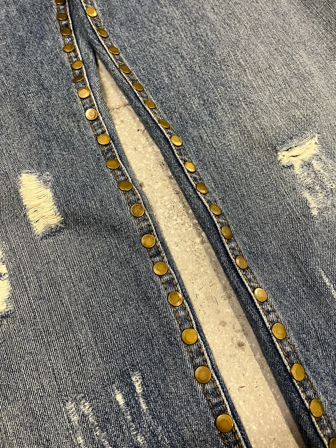 SS2006 Dolce & Gabbana Embellished Blue Tiger Jeans - Image 6