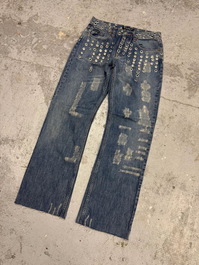 SS2006 Dolce & Gabbana Eyelet Distressed Blue Denim Jeans - Image 4