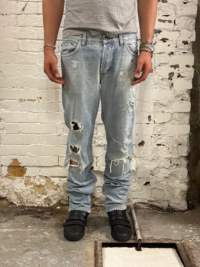 SS2006 Dolce & Gabbana Light Blue Denim Distressed Jeans