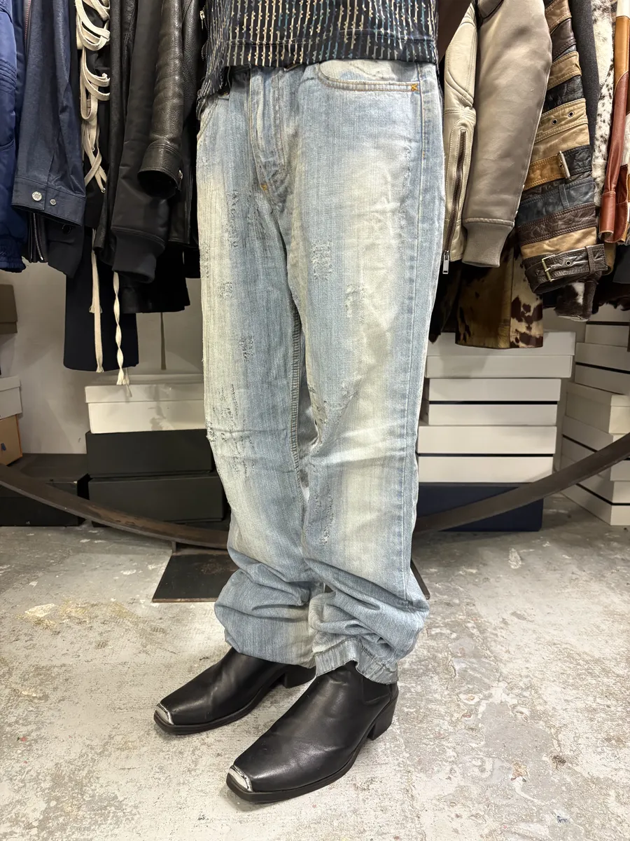 SS2006 Dolce & Gabbana Runway Distressed Rockstar Blue Denim Jeans - Image 4