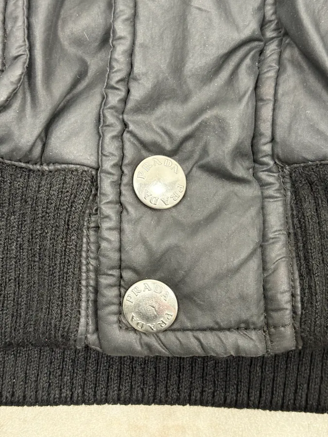 SS2006 Prada Black Nylon Quilted Vest - Image 10