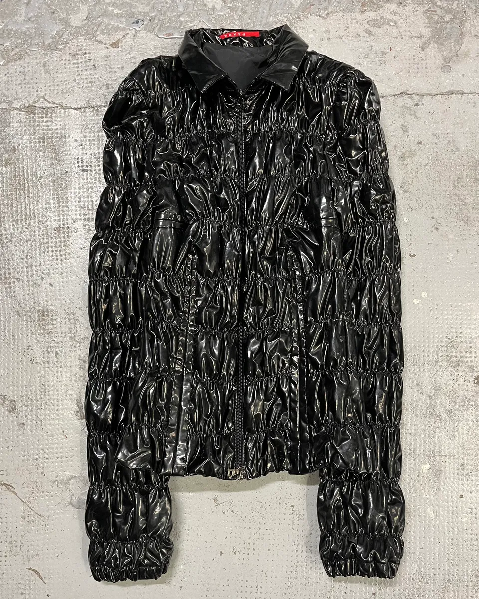 SS2007 Prada Black Reflectible Puffer Jacket - Image 4