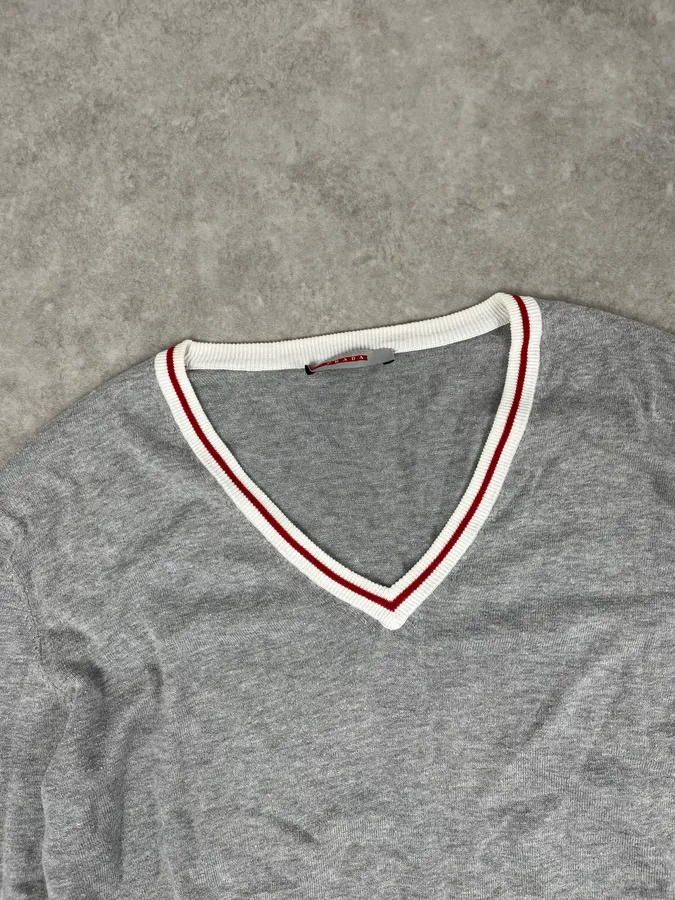 SS2007 Prada Grey V-Neck Contrast Trim Sweater - Image 4