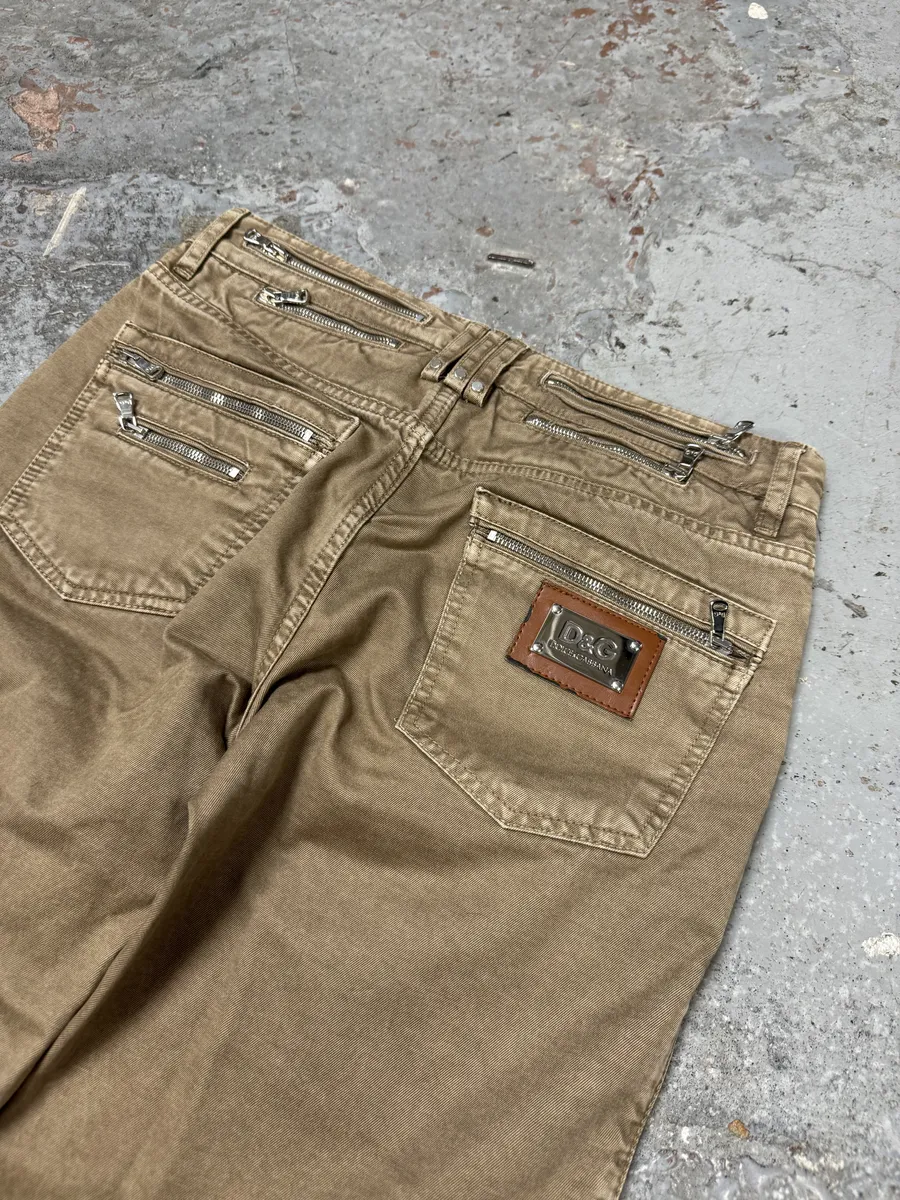 SS2008 Dolce & Gabbana Beige Multi Zips Shorts - Image 7