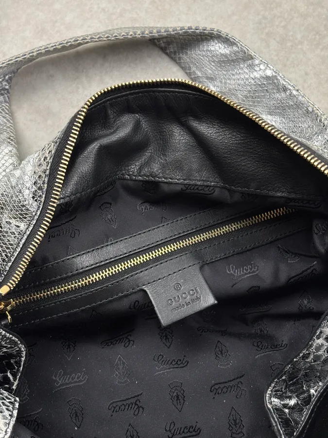 SS2008 Gucci Black & Silver Python Leather Tote Bag by Frida Giannini - Image 19
