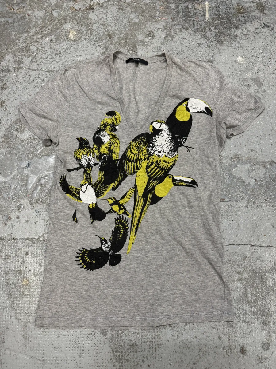 SS2008 Gucci Grey V Neck Birds Toocan T-Shirt