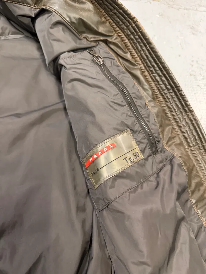 SS2008 Prada Brown Eroded Nylon Puffer Vest Jacket - Image 12