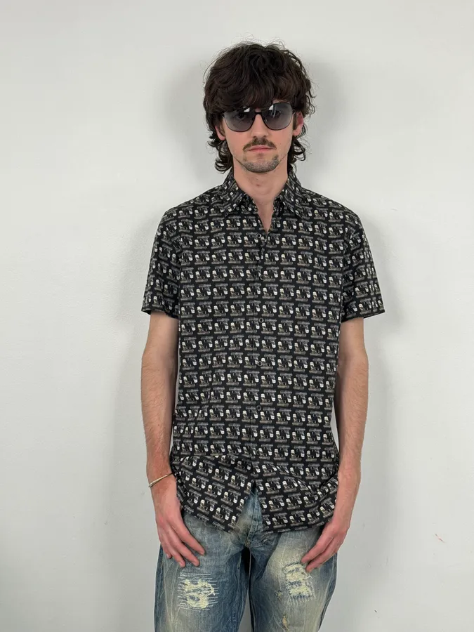 SS2008 Prada Vintage Camera Print Short Sleeve Shirt - Image 2