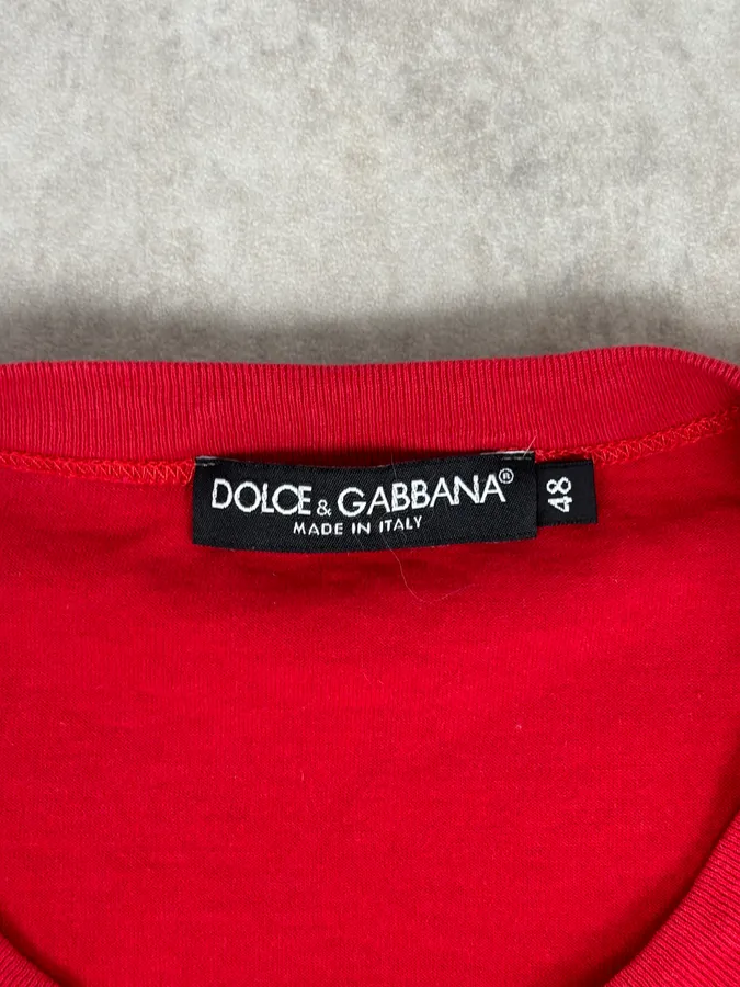 SS2009 Dolce & Gabbana Red Rocky T-Shirt - Image 8
