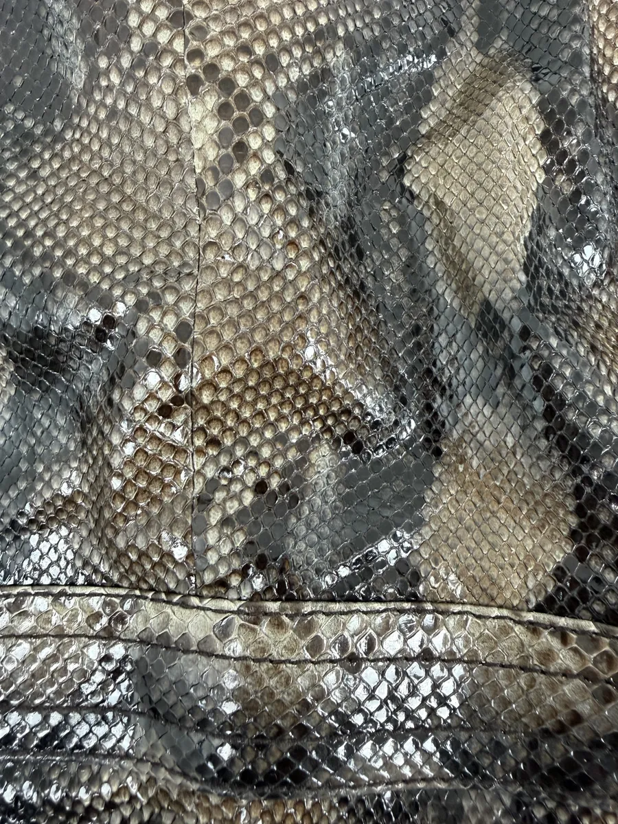 SS2009 Gucci Madonna Python Leather Jacket by Frida Giannini - Image 7