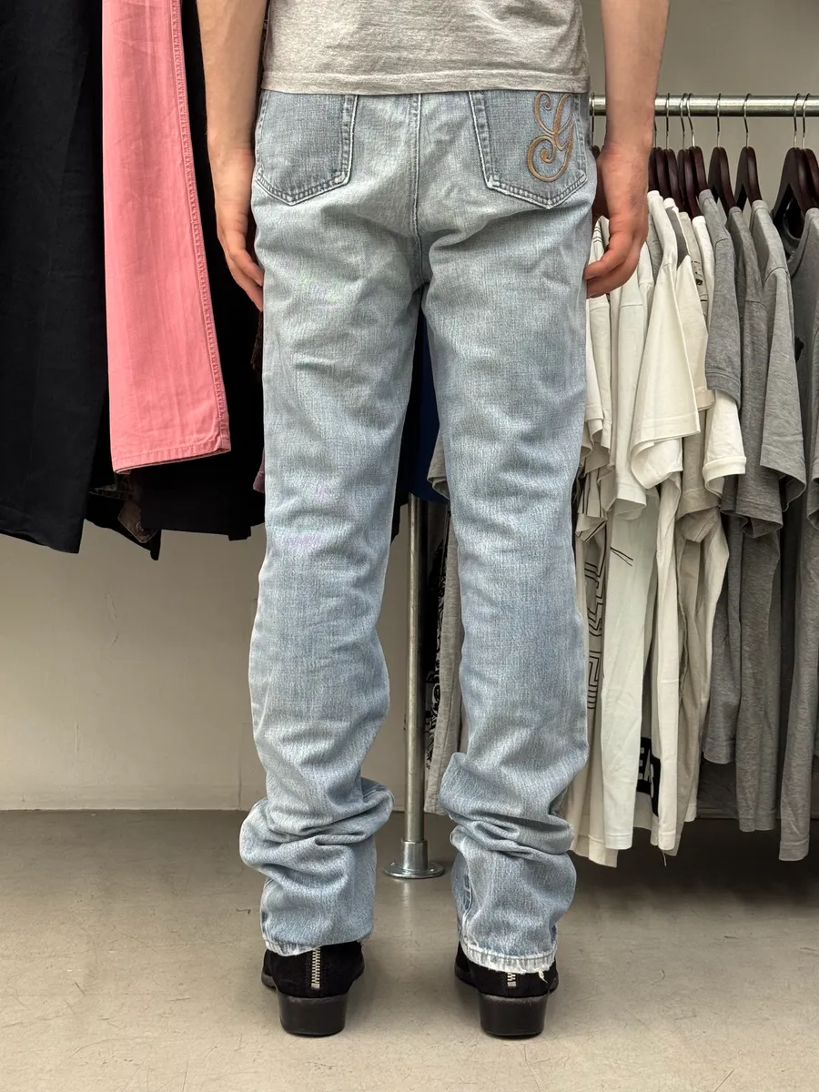 SS2010 Gucci Light Blue Denim Embroidered Jeans by Frida Giannini - Image 4
