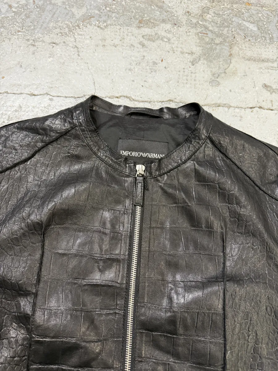 SS2011 Emporio Armani Black Crocodile-Embossed Leather Jacket - Image 12