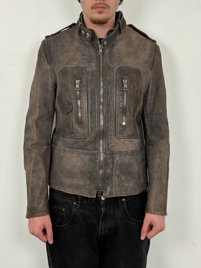 SS2011 Gucci Brown Eroded Leather Premium Jacket by Frida Giannini - Image 3
