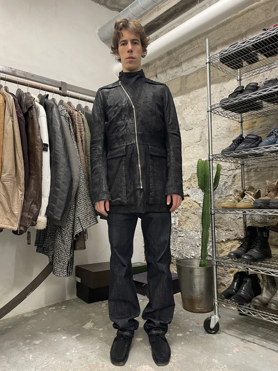 SS2011 Rick Owens Anthem Runway Blistered Black Leather Safari Jacket - Image 3