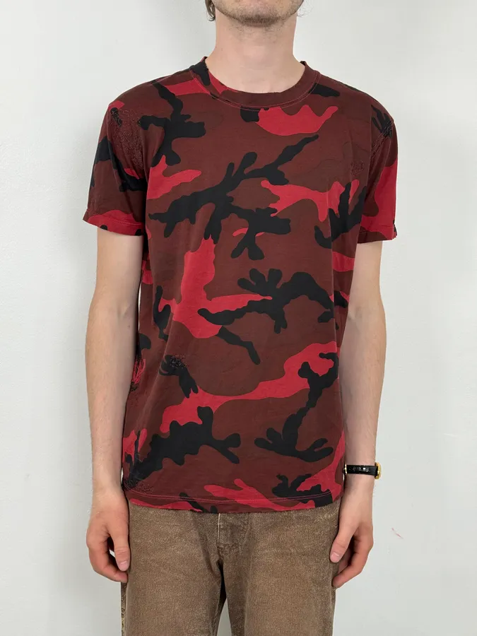 SS2012 Valentino Red Military Camouflage Distressed T-Shirt - Image 2