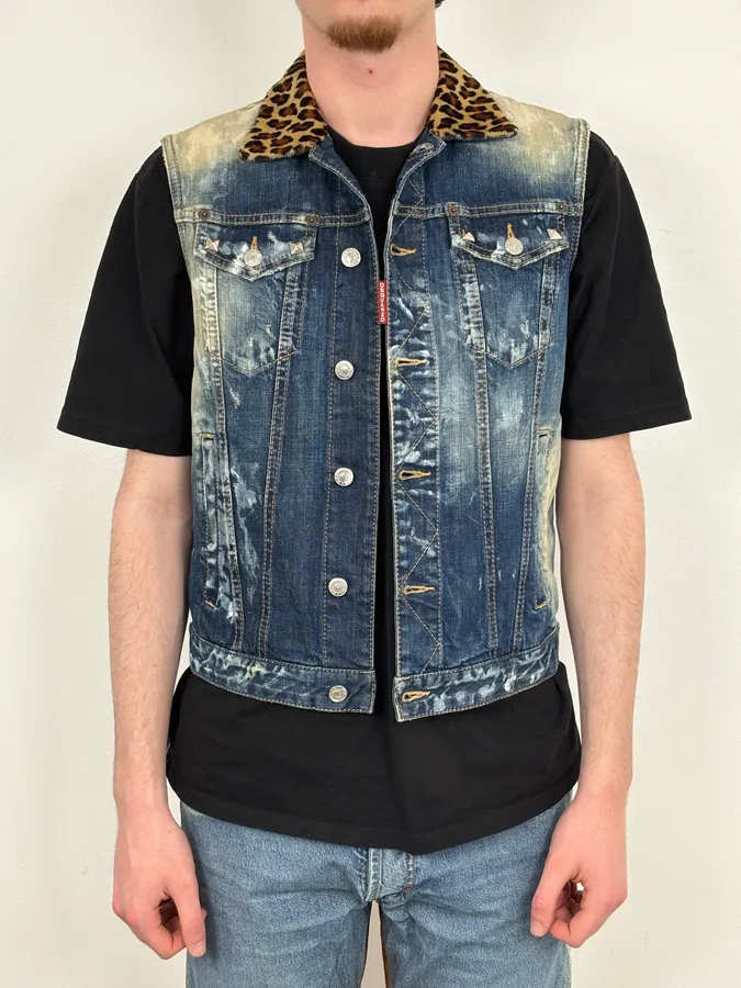 SS2013 Dsquared2 Blue Distressed Leopard Collar Denim Vest - Image 3