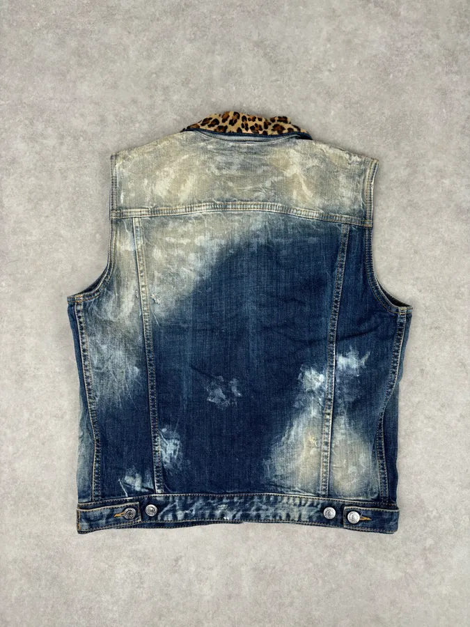 SS2013 Dsquared2 Blue Distressed Leopard Collar Denim Vest - Image 6