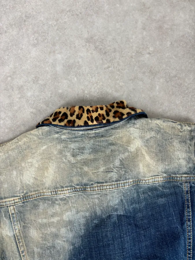 SS2013 Dsquared2 Blue Distressed Leopard Collar Denim Vest - Image 7