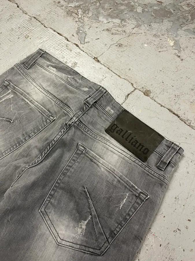 SS2013 John Galliano Grey Denim Distressed Slim Jeans - Image 9
