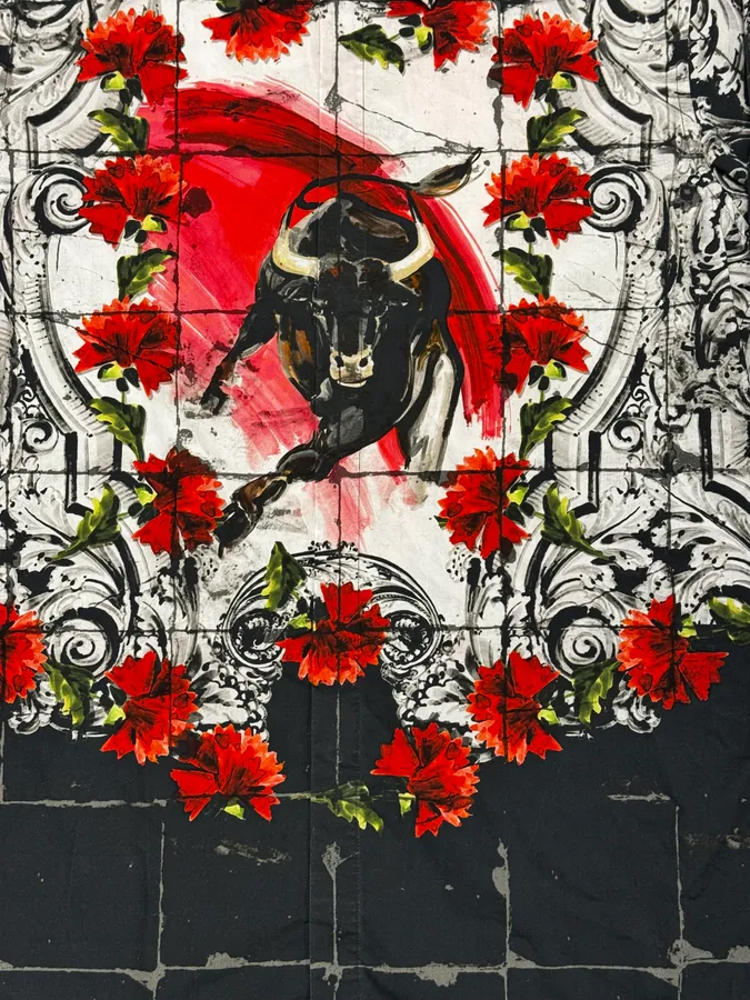 SS2015 Dolce & Gabbana Red & White Floral Bull Shirt - Image 9