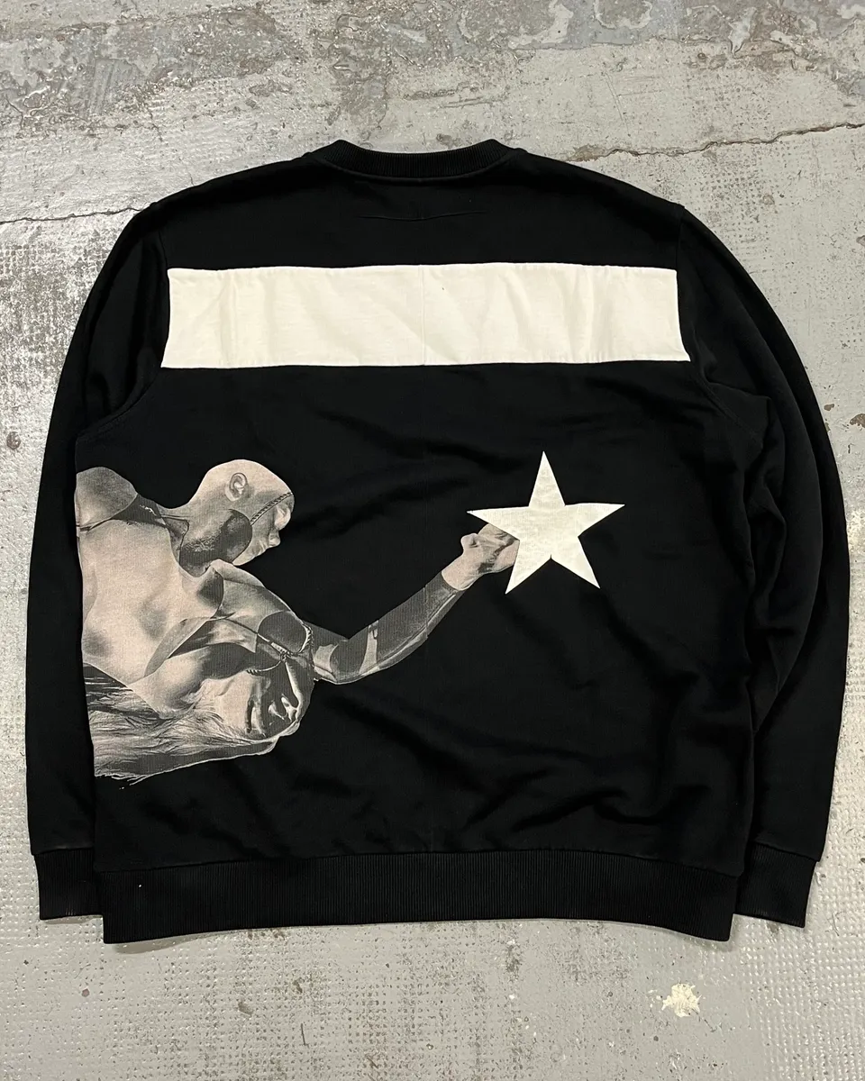 SS2015 Givenchy Black Graphic Swater by Riccardo Tisci - Image 7