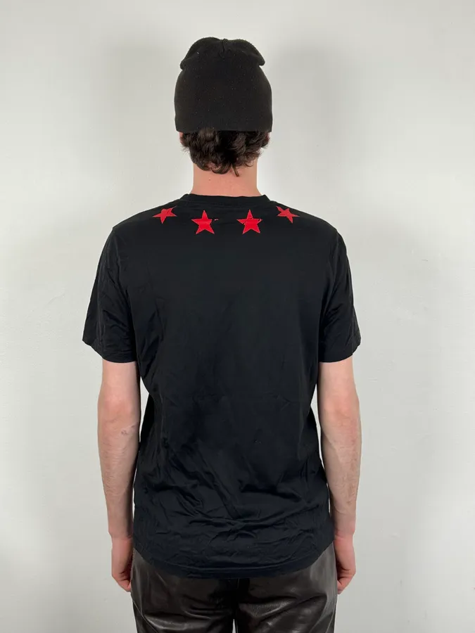 SS2015 Givenchy Black Red Stars T-Shirt by Riccardo Tisci - Image 3
