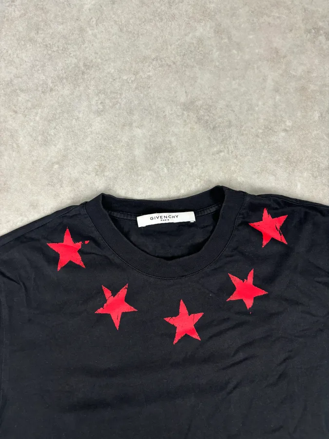 SS2015 Givenchy Black Red Stars T-Shirt by Riccardo Tisci - Image 4