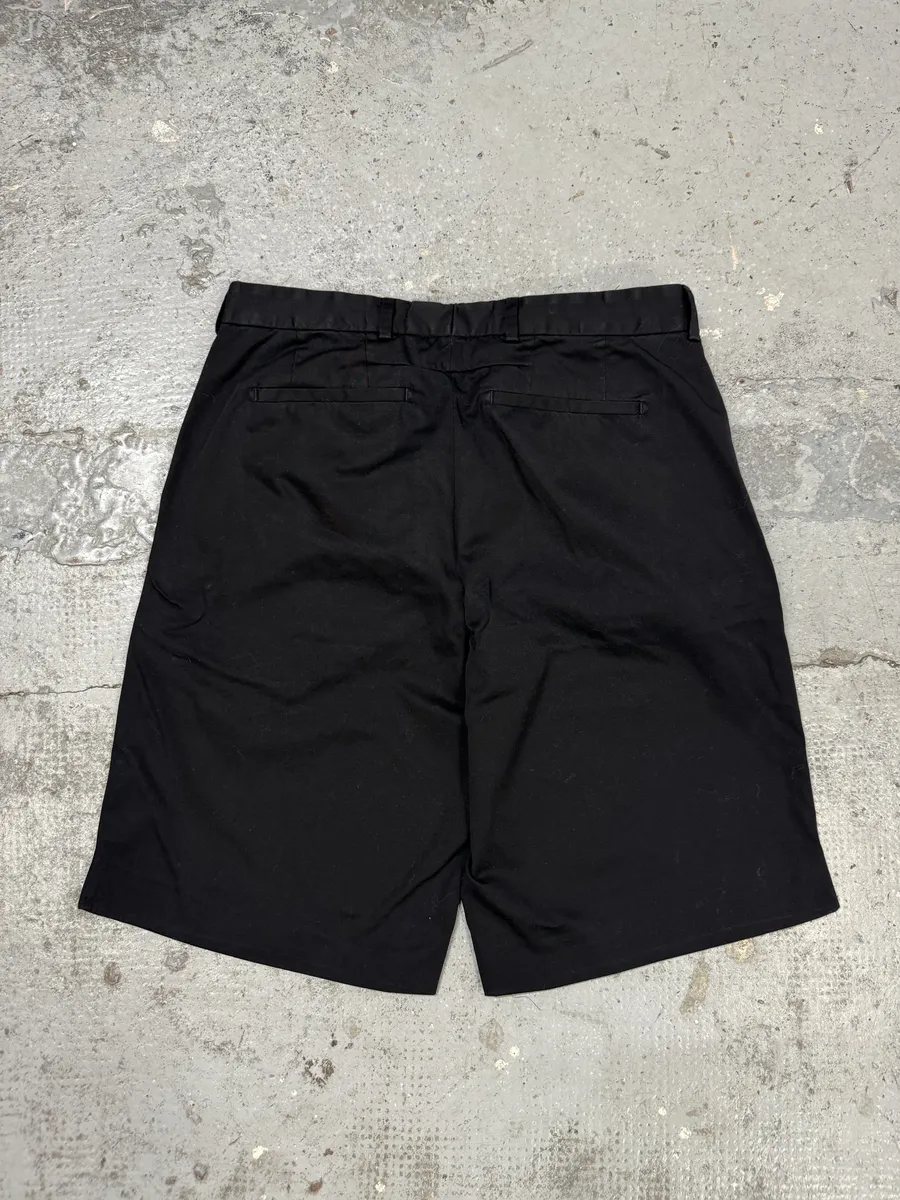 SS2015 Givenchy Black Shorts by Riccardo Tisci - Image 4
