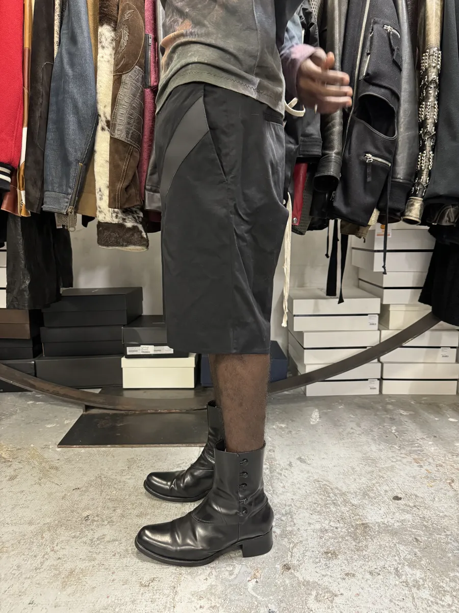 SS2015 Givenchy Black Shorts by Riccardo Tisci - Image 6